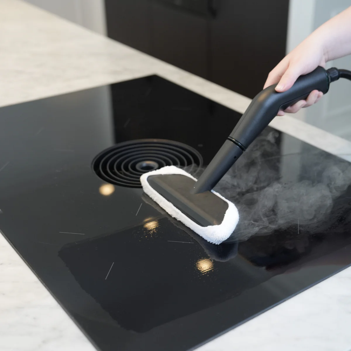 damprenser-rengoering-af-kogeplade